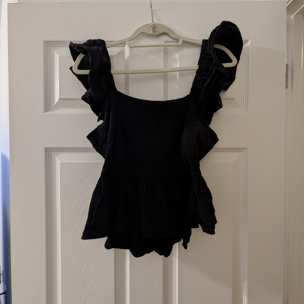 Francescas Black Ruffle Sleeve Top